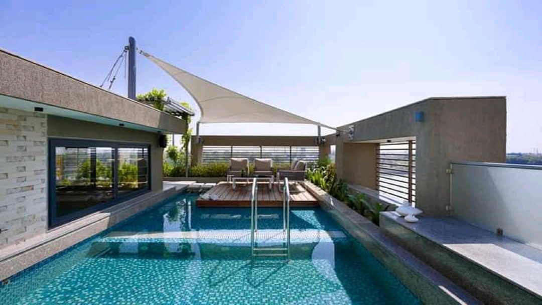 Grand Riviera
